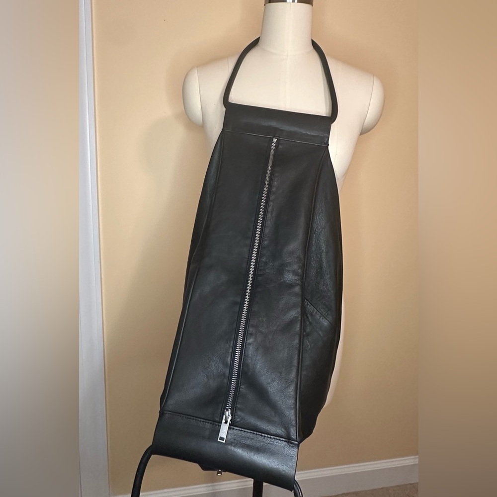 Elegant Black Leather COS Women's Bag - Picture 2 of 7